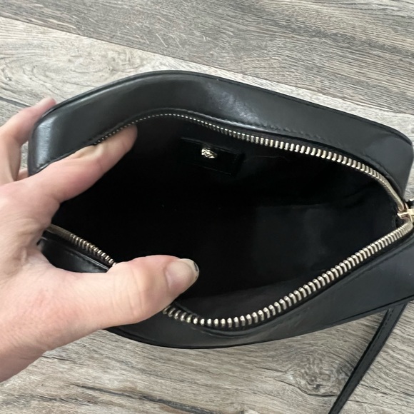 Versace Authentic - Picture 4 of 10